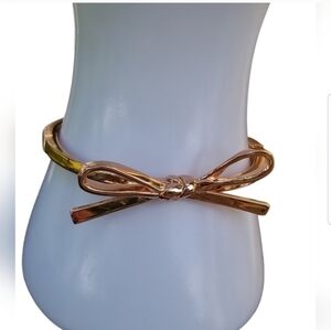 KATE SPADE NWOT ROSE GOLD SKINNY MINNIE BOW TIE HINGED BRACELET